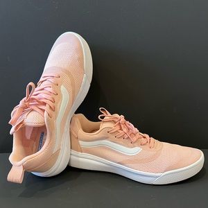 Vans Ultrarange Rapidweld Shoes